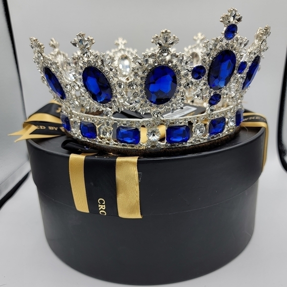 Crowned By Juliet | Sapphire Blue And Silver Bridal Crown - Picture 3 of 7